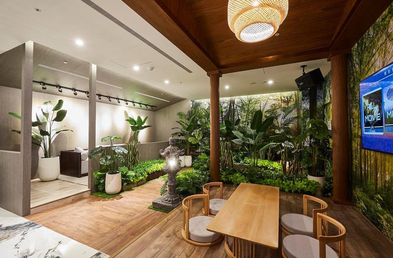 Motel Lin Taichung Esterno foto